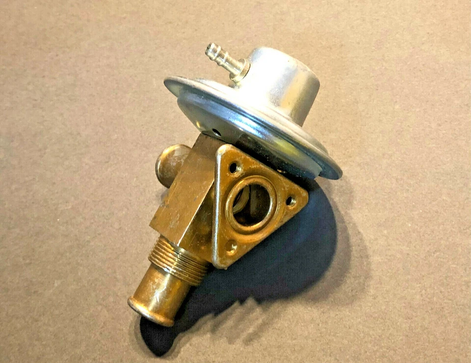 Válvula de calentador de aire acondicionado de vacío con detección automática Chrysler Imperial 1968 de acero Foto 3 de 4