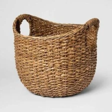 Threshold Large Round Market Basket, Natural, 18″ x 18″ x 16″