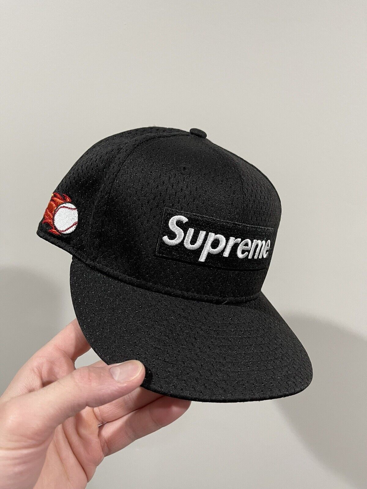 Supreme New Era SS18 Black Mesh Baseball Fitted Box Logo Hat