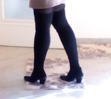 Stretch-Overknee-Schlupf-Stiefel schwarz Faux-Wildleder Gr.39 (6) Nieten