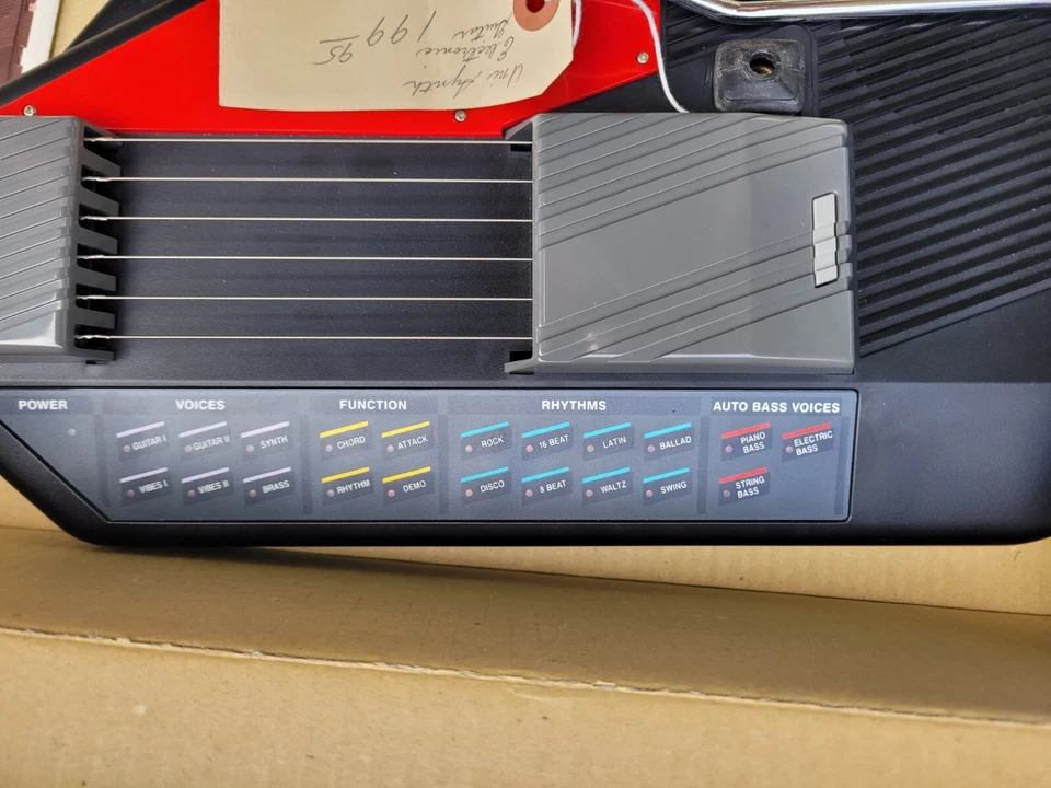 Suzuki Unisynth XG-1  Synthesizer Electric Guitar Original Songbook Case Strap  - Image 4 of 4