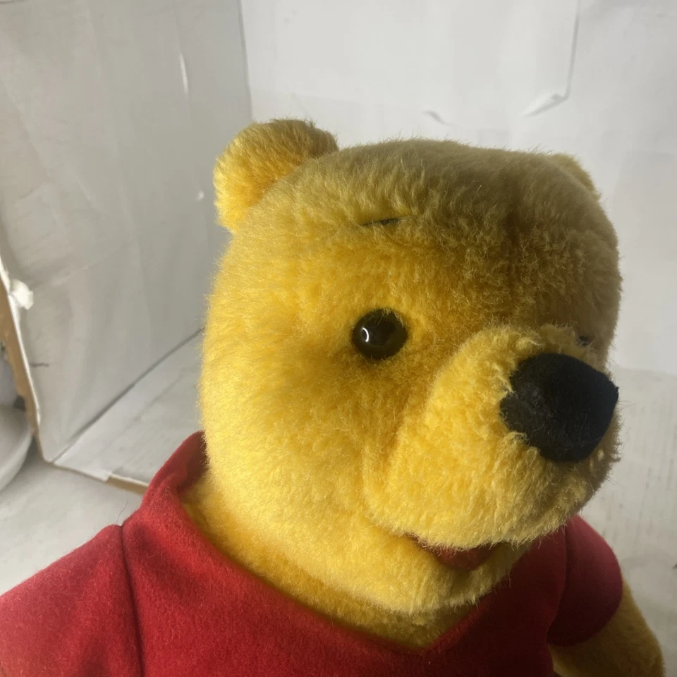 Oso de peluche vintage 1994 Disney Winnie the Pooh 14" Talking Pooh solo para reparación Foto 2 de 4