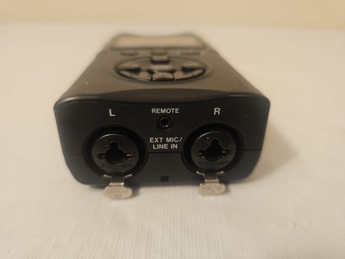 Tascam DR-40 Linear PCM Digital Recorder Pre-owned Works Great - Picture 3 of 15