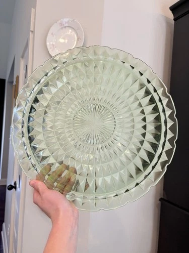 Vintage Jeanette Green Uranium Glass Diamond Pattern (glows) Tray