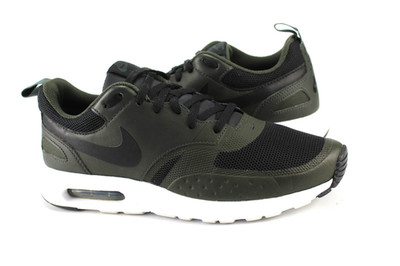 Nike Air Max Vision  Gr.41  Herren Sneaker Atmungsaktiv Hohe Dämfung  TOP  P 513