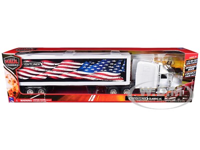 New Ray 1:32 Freightliner semi-truck and trailer diecast model in box