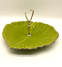 Vtg Mid Century California Pottery USA Green Leaf Nut/candy Handled Serving Dish