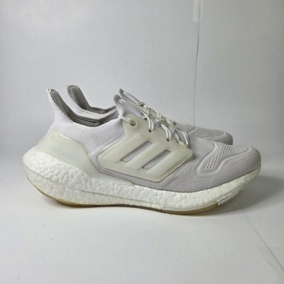 Adidas Women's Ultraboost 22 Triple White GX5590 Casual Running Shoes Size US 8