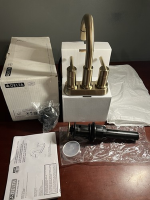 #ad Delta 25749LF CZPD Nicoli 1.2 GPM Centerset Bathroom Faucet Champagne *READ* $74.99