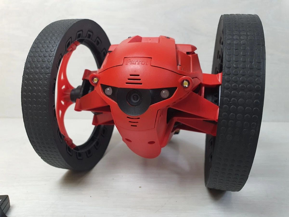 Parrot jumping outlet sumo with camera