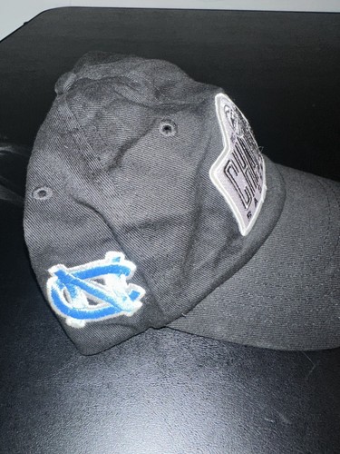 Top of the World Carolina del Norte Tar Heels NCAA 2022 ACC Champions Gorra Sombrero Negro - Imagen 5 de 7