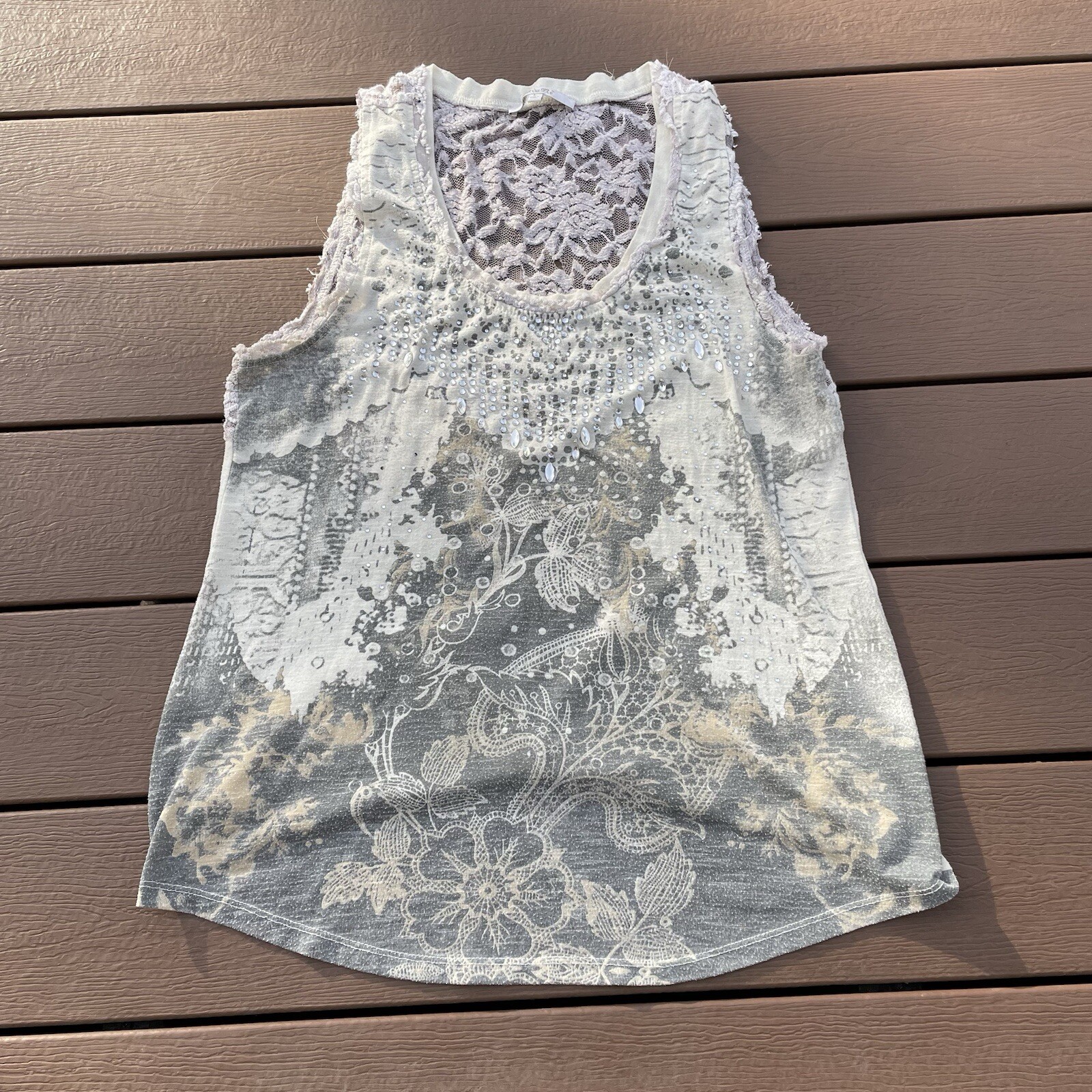 Women's Miss Me White Y2K Graphic Tank Top Size L