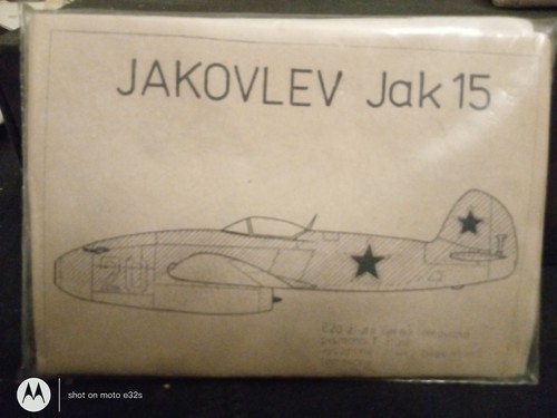 Maquette TONDA LaG-5 échelle 1/72 - Avion Militaire à Découper - Neuf