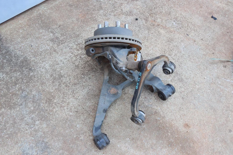 Chevy Silverado 2500 HD 2020-23 4x4 eje delantero derecho buje nudillo completo OEM Foto 3 de 4