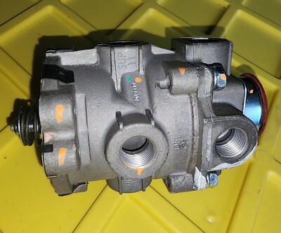 Mack 20990660 Bendix T2901816 Air Brake Valve for sale online | eBay