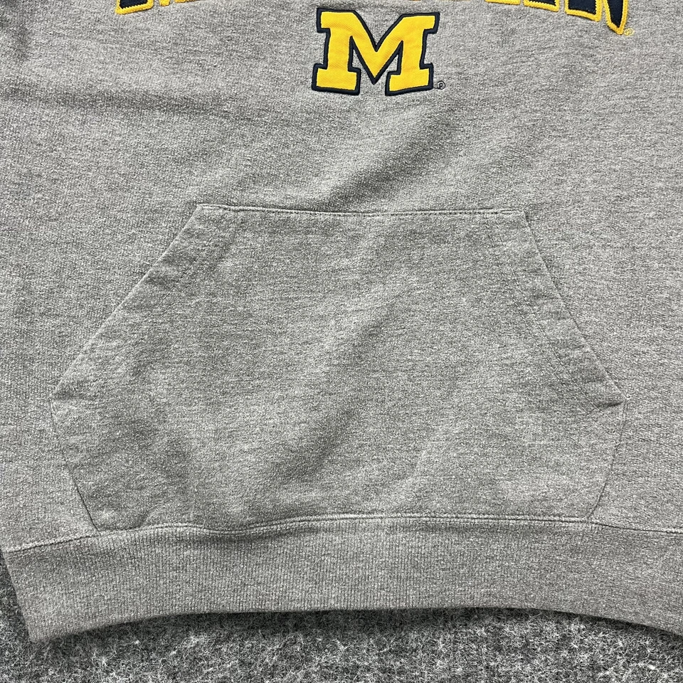 Michigan Wolverines Hoodie Mens Medium Gray Sweater NCAA Old Varsity Brand - Image 3 of 4