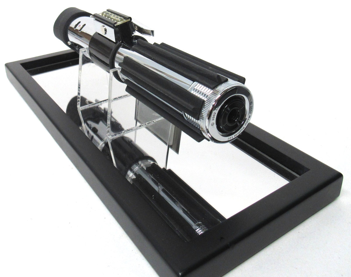 MASTER Replicas Star Wars Darth Vader Lightsaber ANH 1:1 & Display