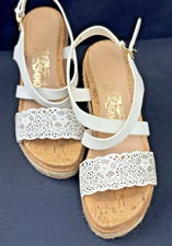 Salvatore Ferragamo Gioela White Leather Espadrille Wedge Sandals Size 7