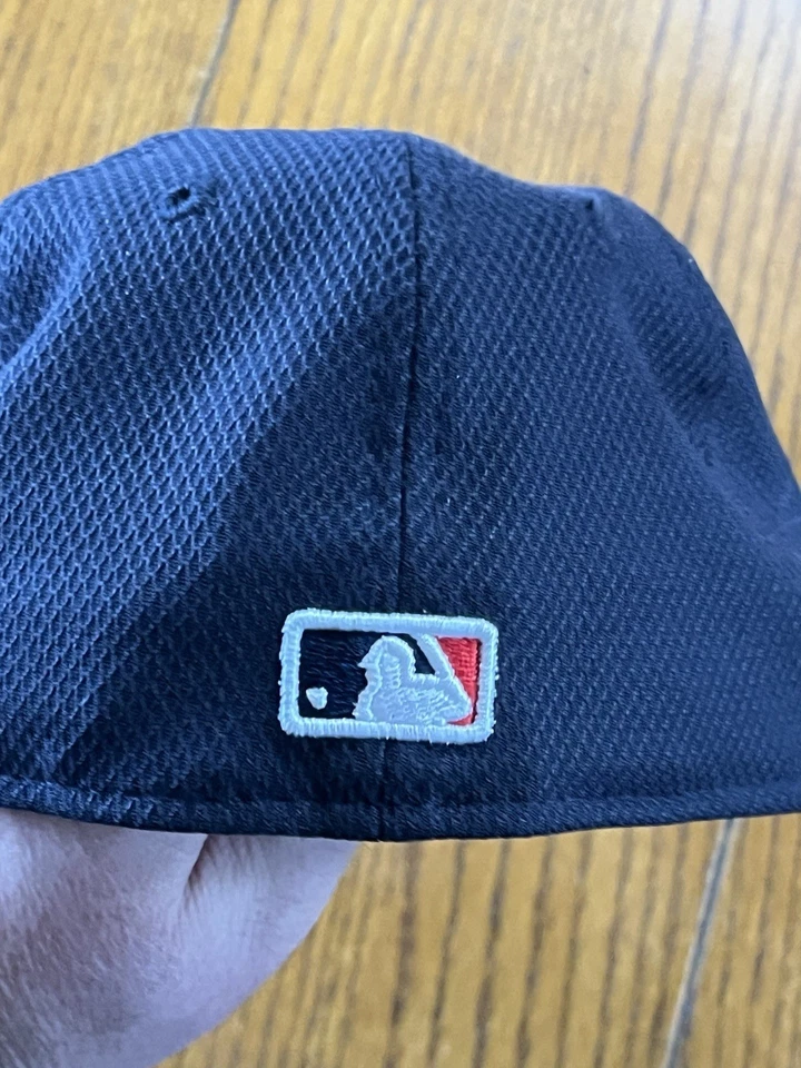 Cleveland Guardians New Era 59 Fifty Batting Practice Hat Fitted 6 5/8 NWOT - Image 3 of 4