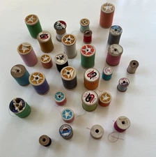 Lot 29 Pc Vintage Thread Wooden Spools Diff  Brands Sizes Cotton Polyester Wood