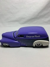 Snap On Tools 1946 Chevrolet Sedan Delivery Street Rod Bank 1/25th Scale