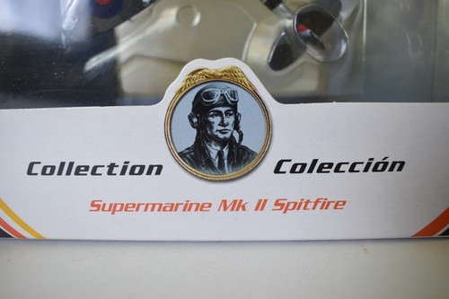Matchbox Collection Supermarine MK II Spitfire WWII Airplane Fighter 1:72 2002 B - Picture 2 of 4