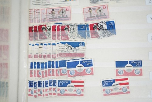 US BACK OF BOOK STOCK BOOK COLLECTION OF HUNDREDS OF STAMPS MINT & USED - Picture 17 of 23
