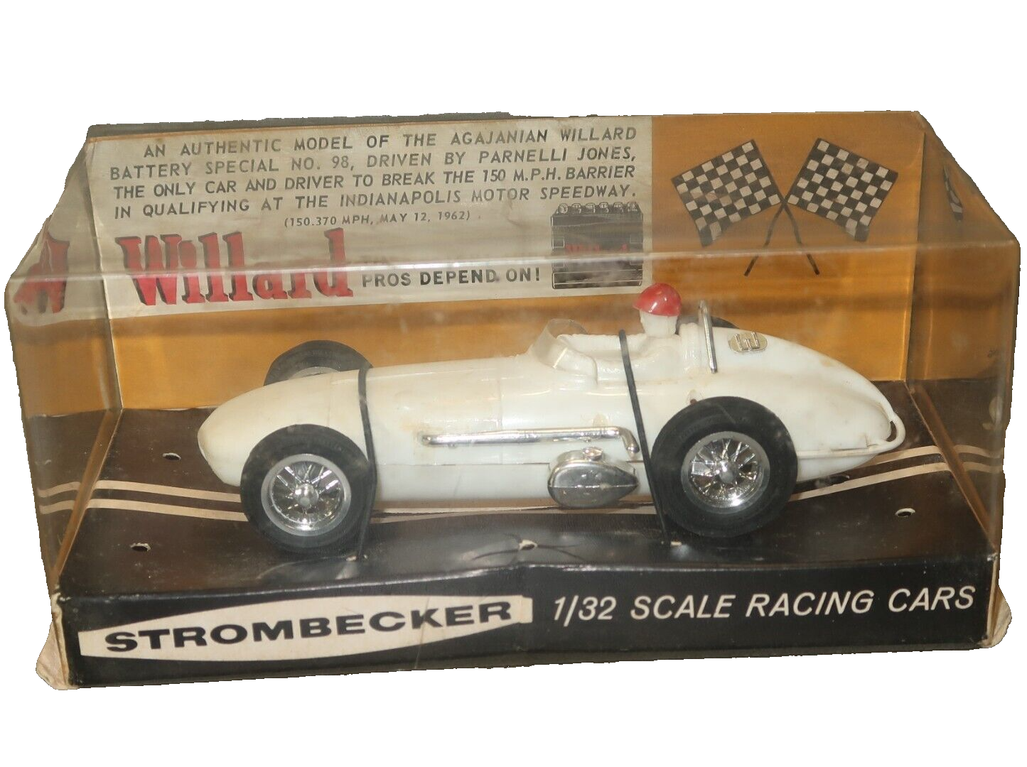 NEW 60s Strombecker Indy Roadster 1/32 Slot Car Agajanian Willard Battery #98