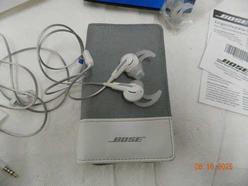 Bose SoundTrue In-Ear Headphones 715593-0050 - Picture 2 of 5