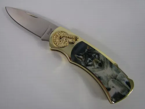 WOLF Knife With a Locking Blade