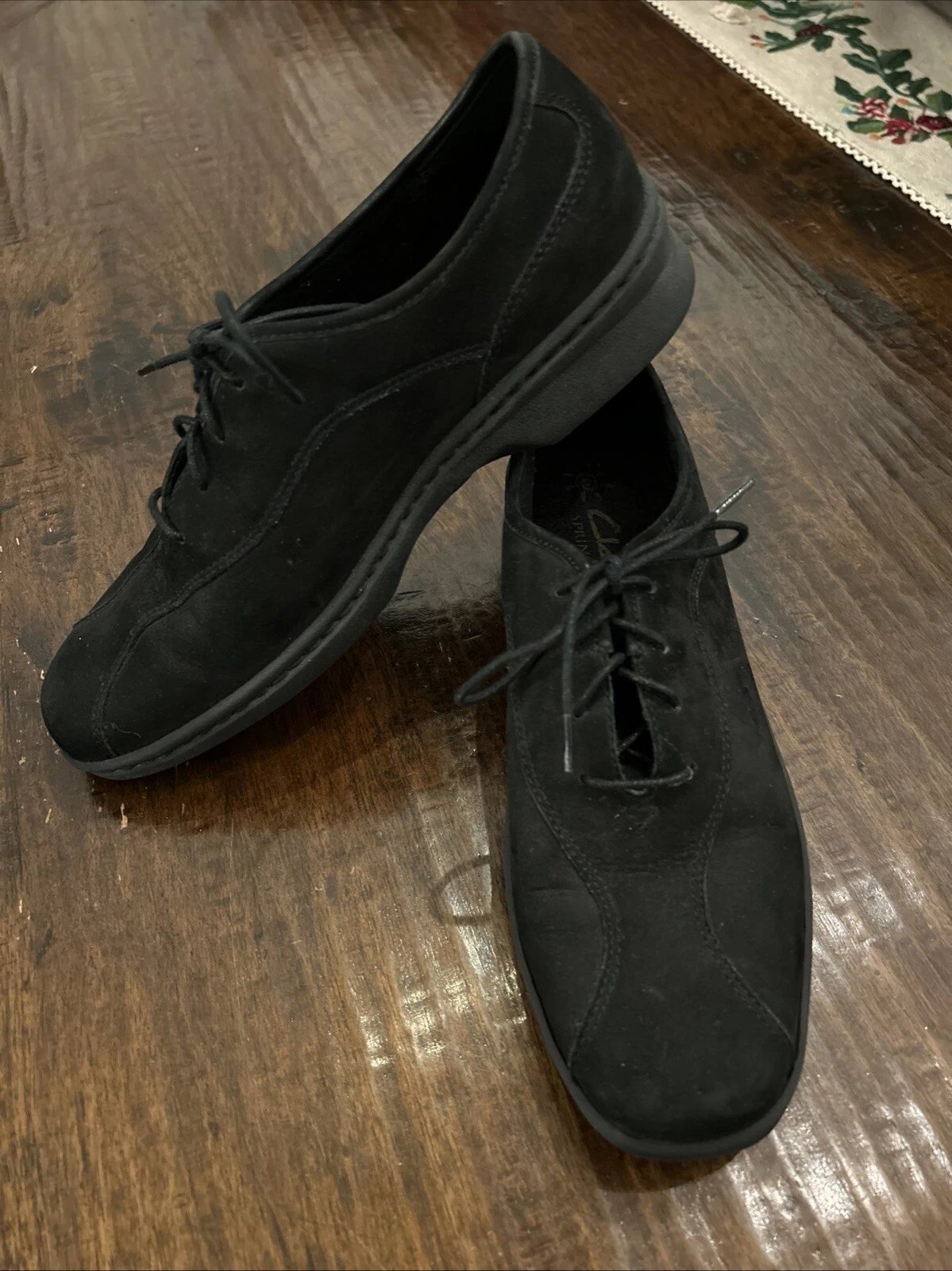 Scarpe da passeggio Clarks Springers Oxford nere in pelle scamosciata stringate taglia US 9M usate in ottime condizioni