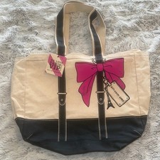 Bath  Body Works Canvas Tote with Paris VIP Pink Bow and Black Accents Flawed