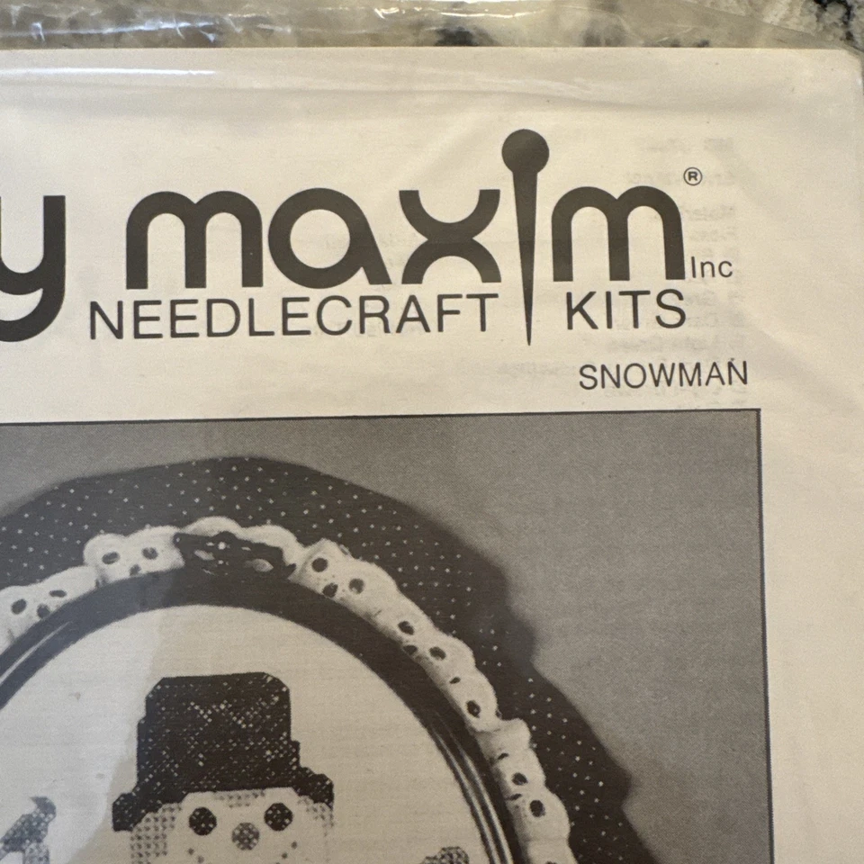 Vtg Mary Maxim Needlepoint NO 37387 Snowman Exclusive Needlecraft Kit T - Image 4 of 4