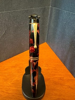 Vintage Parker Duofold Fountain Pen, Black-and-Red Marbled Celluloid, 14kG Nib