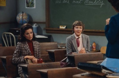 Judith Marie Bergan Miriam Flynn appearing in the TV series Maggie Old Photo