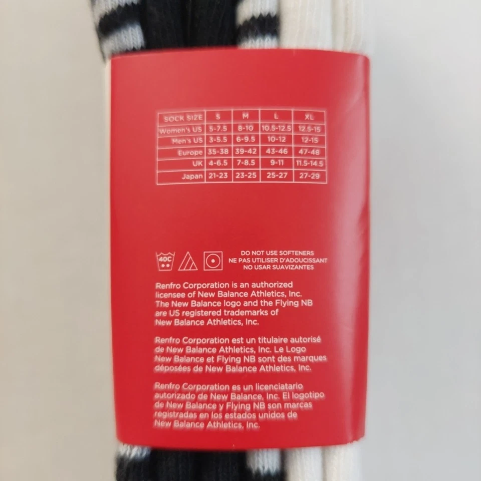New Balance 6 pares de calcetines para damas No Show, negros/blancos/rayas, medianos Foto 3 de 4
