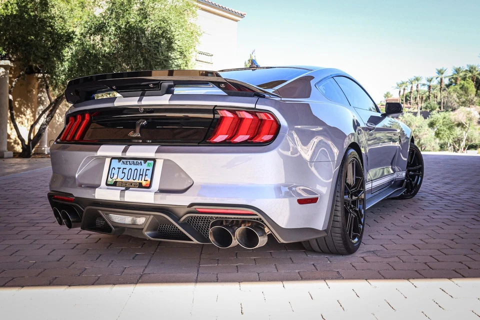 Ford Mustang Shelby GT500 2022 Foto 3 de 4