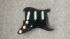 Fender Stratocaster Loaded Pick Guard David Gilmour. Guitar Parts
