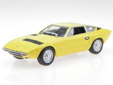 Maserati Khamsin 1973 yellow diecast modelcar in Vitrine 1:43