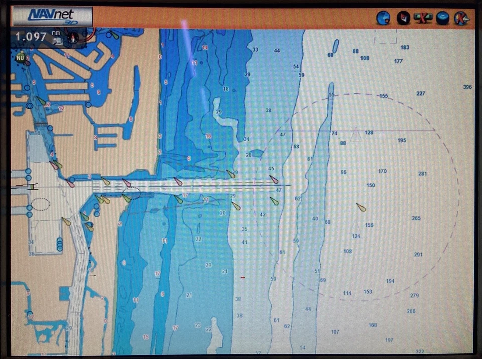 Furuno - MFD12 - NavNet 3D - Probado/Actualizado - Buen Estado Foto 2 de 3