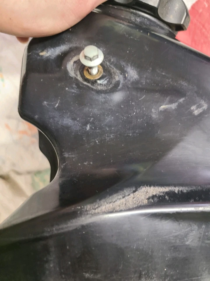 Бензобак 07 Yamaha YZ 250F YZ250F 2S2-24110-70-00 2007-2009 - Изображение 4 из 4