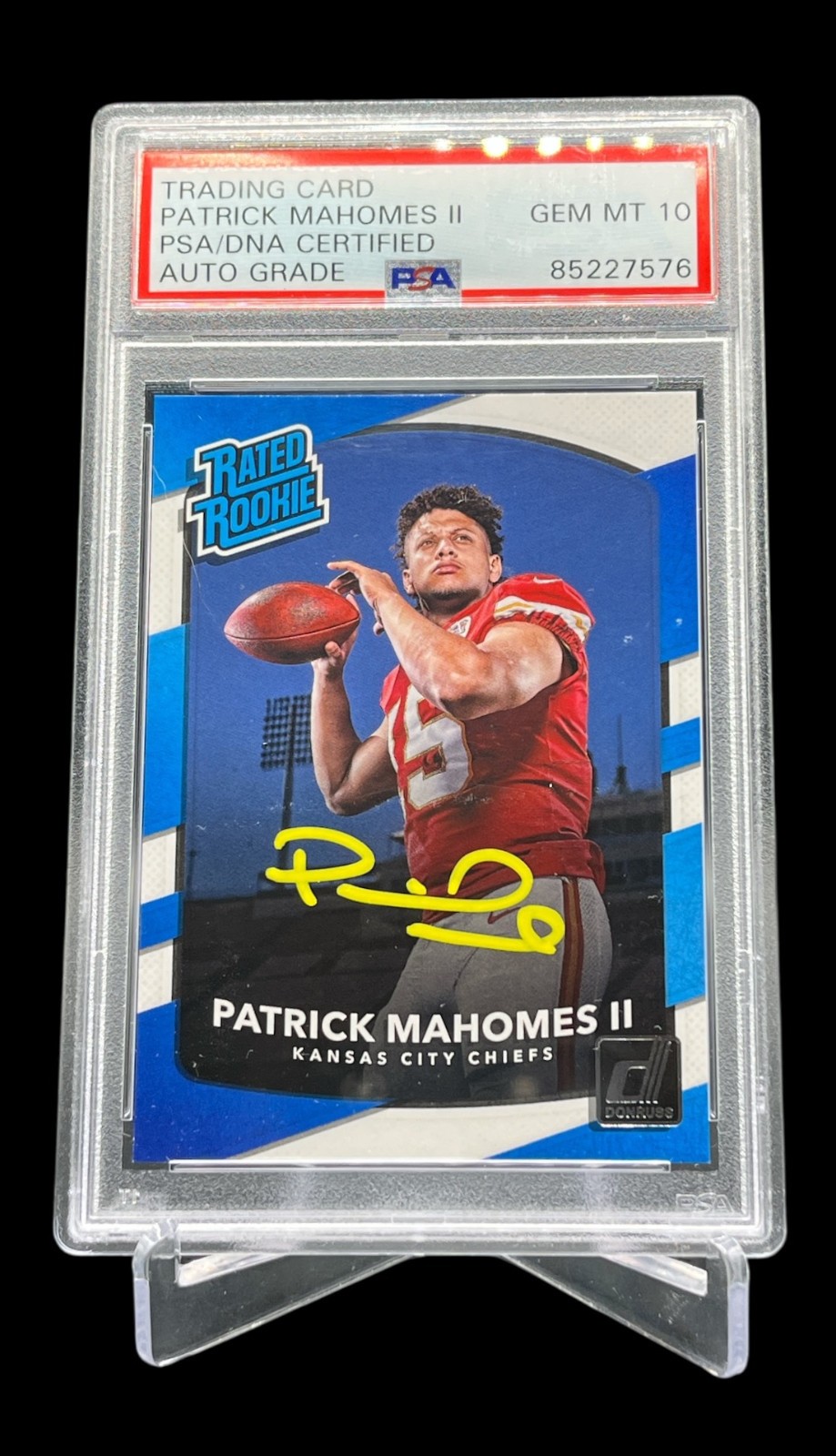 2017 Panini Donruss Rated Rookie Patrick Mahomes II #327 PSA/DNA AUTO 10 GEM MT