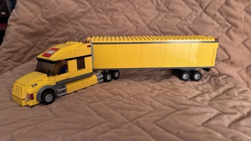 LEGO 3221  Lego City Delivery Semi Truck