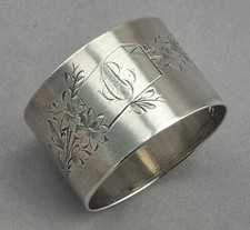 Gro&szlig;er Serviettenring 950er Silber  Frankreich Floral Dekor Monogramm AC (112)