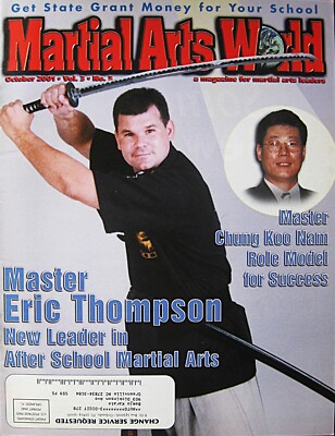 10/01 MARTIAL ART WORLD MAGAZINE ERIC THOMPSON CHUNG KOO NAM BLACK BELT KARATE
