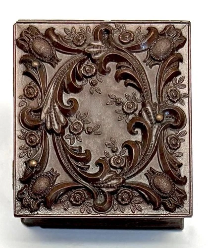 1/16th Plate Union Case with Ambrotype of a Pretty Young Woman