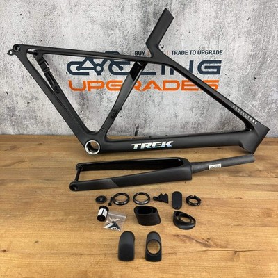 New! 2025 Trek Madone SLR Gen 8 Small 900 OCLV Carbon Frameset 700c 1290g