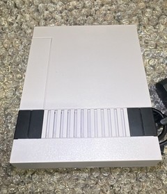 Nintendo NES Classic Edition Mini Console CLV-001 With Controller Tested