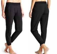 Athleta Women’s Aliso Joggers Size 2 Black  Lightweight Hiking Athleisure