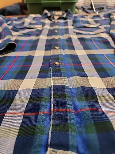 Saugatuck Drygoods Vtg Mens LARGE L/S Blue/Green Plaid Flannel Shirt GUC. GB3 - Picture 2 of 11